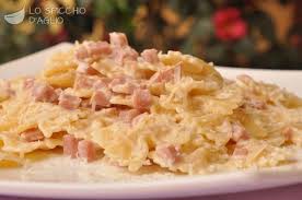 Farfalle panna e zafferano