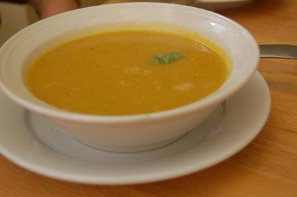 Vellutata di zucca e lenticchie